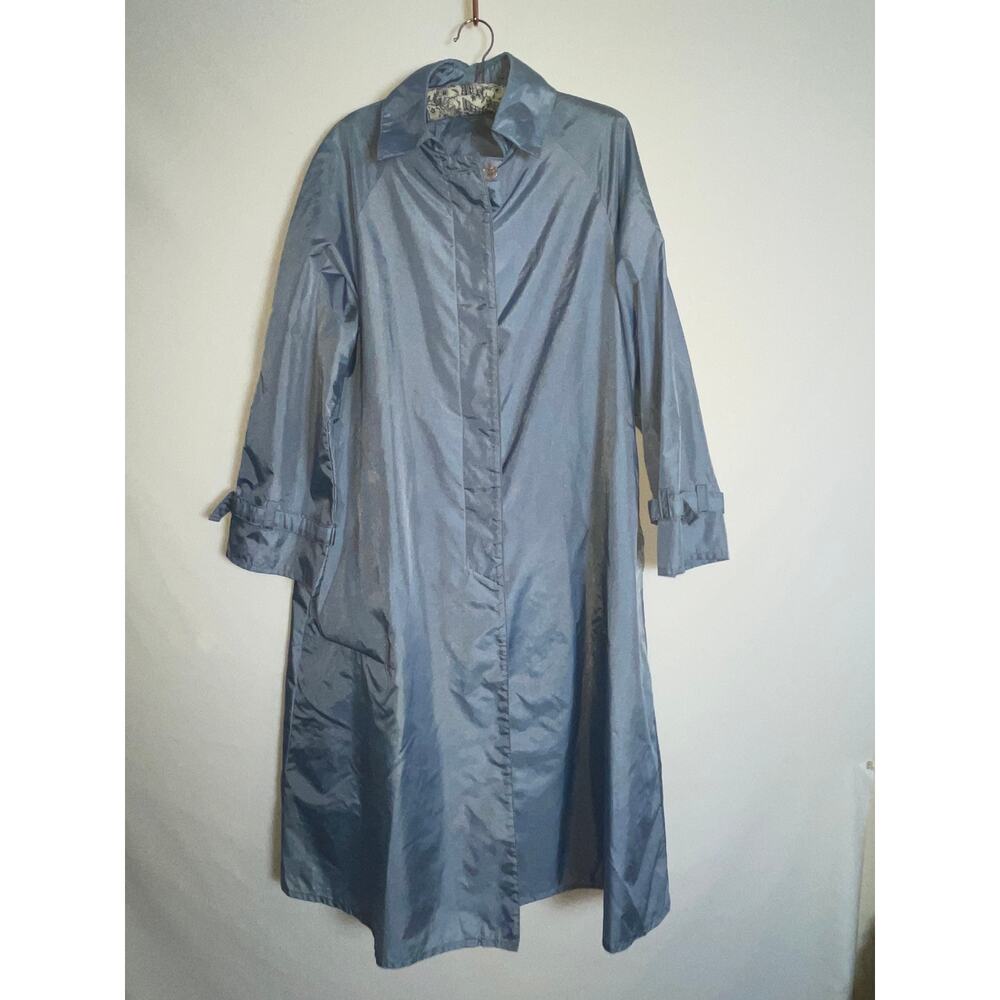 The Totes Coat - Size 12 - Vintage Long Lightweight Raincoat Great for Travel‎